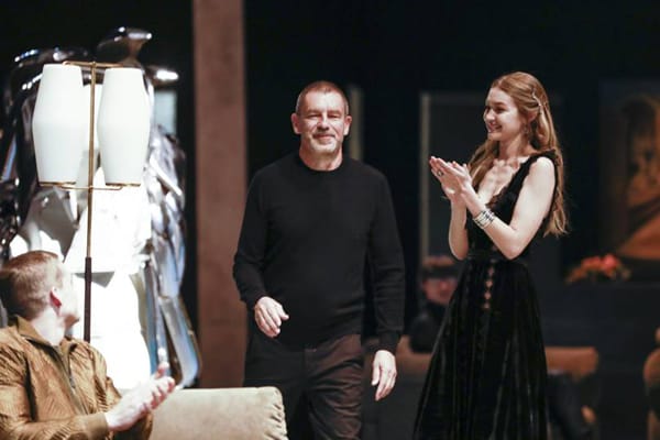 ТОМАС МАЙЕР ЗАКРИВА ЛЕЙБЪЛА СИ